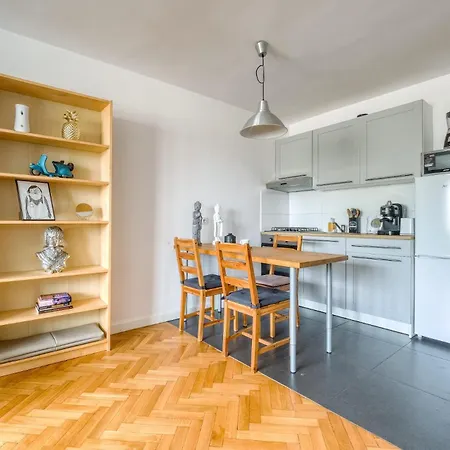 Apartman Full Location In Center Varsó